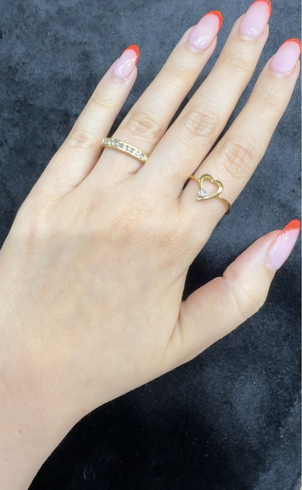 9k gold Heart shape gold diamond ring - image 2