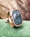 Downstairs at Grays: A Late Georgian 9ct Yellow Gold (tested), Seal, with foliate outline and a Bloodstone Antique Intaglio "Virtute  non Verbis".  Circa 1830 - image 1