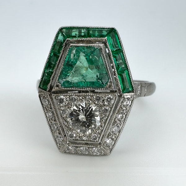 Emerald & Diamond Cluster Ring - Saddingtons Jewellery Stand 375 - image 4