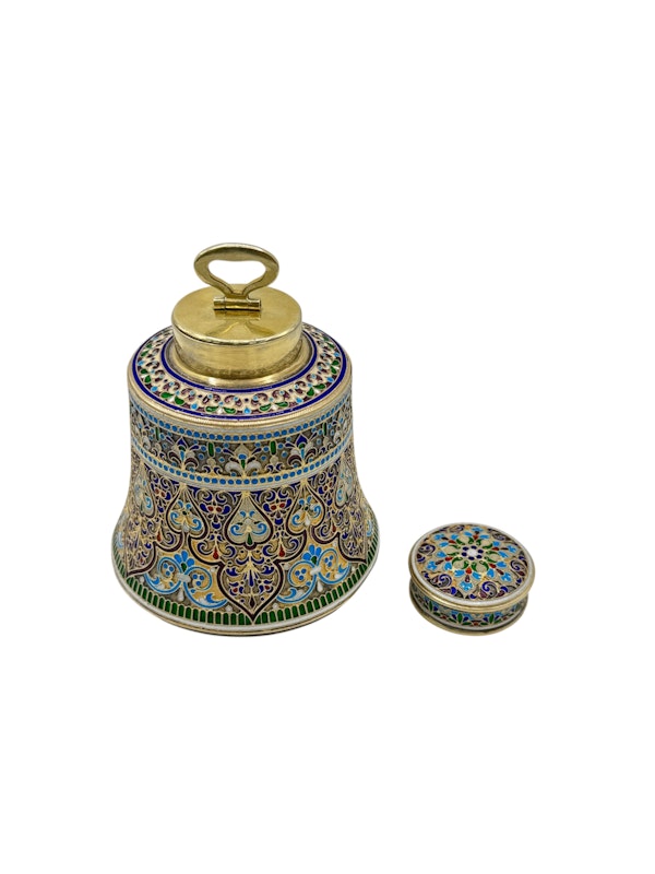 Russian silver gilt and cloisonné enamel tea caddy, Moscow, c.1900 by Antip Kuzmichev. - image 3