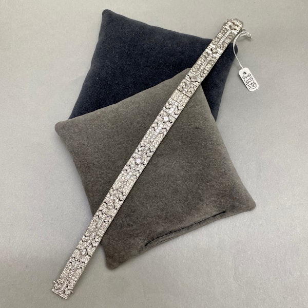Diamond Bracelet in 18ct White Gold date circa 1970, SHAPIRO & Co since1979 - image 4