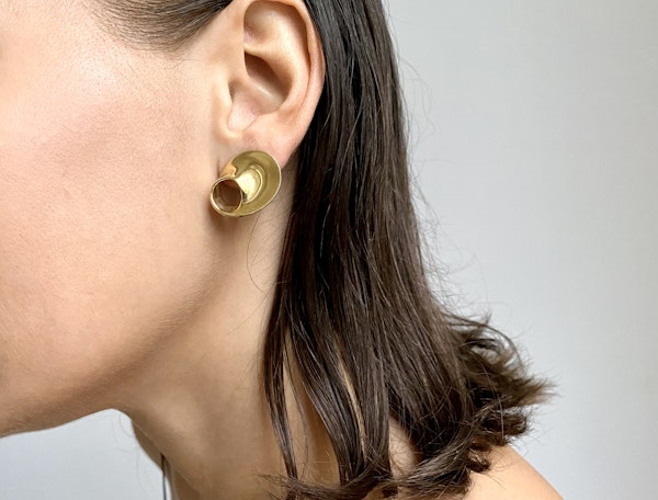 Georg Jensen Vivianna Torun Gold "Mobius" Earrings | Gråsilver - image 3