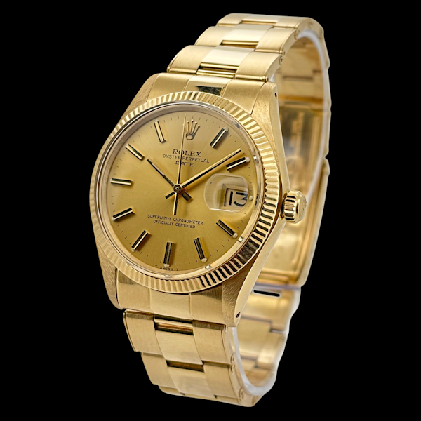 ROLEX OYSTER PERPETUAL DATE 1503 18KT FULL GOLD OYSTER with BOX AND PAPERS - image 1