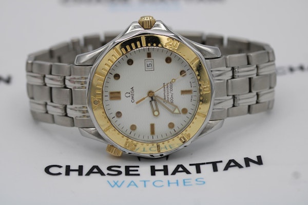 Omega Seamaster 2442.20.00 White Dial Quartz - image 5