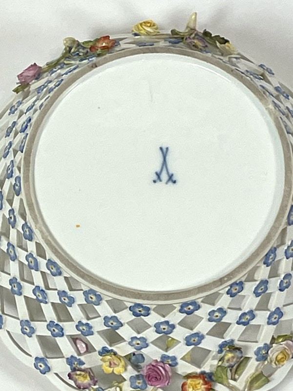 Meissen basket - image 7