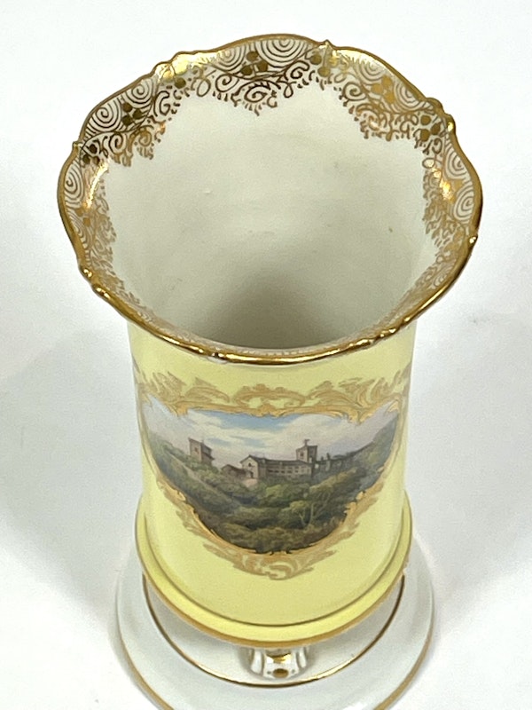 Meissen topographical vase - image 8