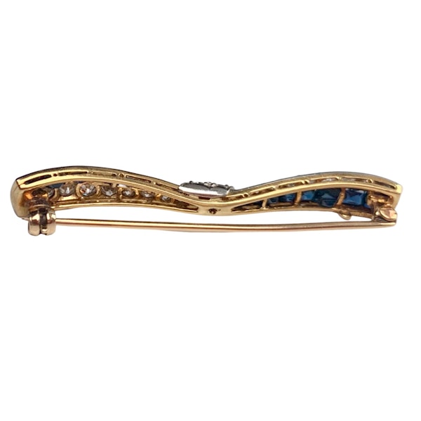 Sapphire & Diamond 18ct Gold Bow Brooch | Art Deco c.1920 - image 2