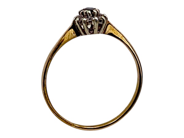 9 ct. sapphire and diamond vintage cluster ring - image 2