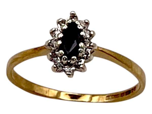 9 ct. sapphire and diamond vintage cluster ring - image 3