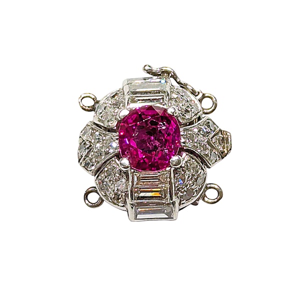 Art Deco Ruby, Diamond and Platinum Clasp, Circa 1930 - image 3