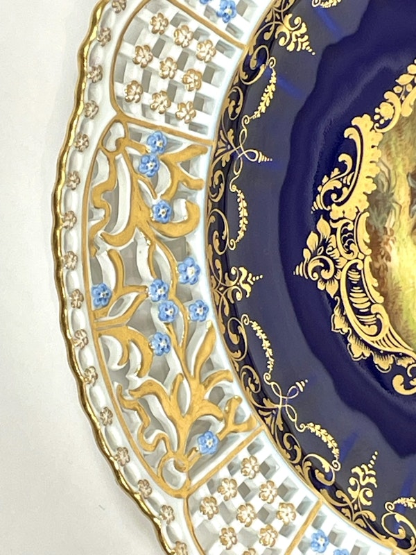 Reticulated Meissen cabinet plate - image 3