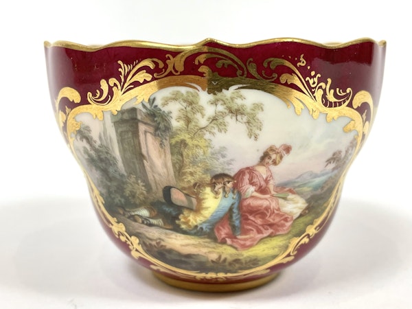 Meissen cup and saucer - image 3