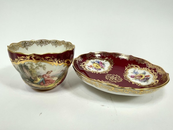 Meissen cup and saucer - image 2