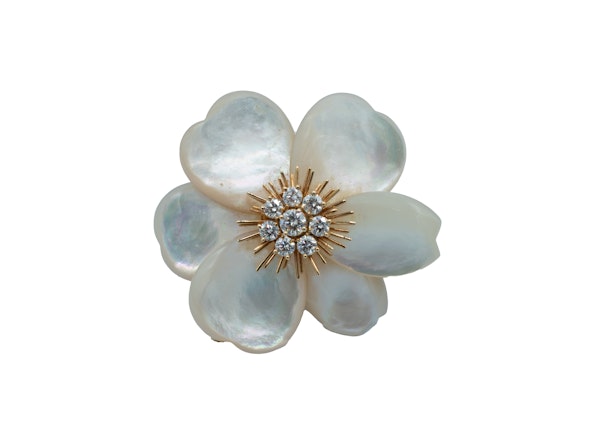 Van Cleef & Arpels 'Rose de Noel' Clip, Mother of Pearl Diamond Gold Brooch - image 3