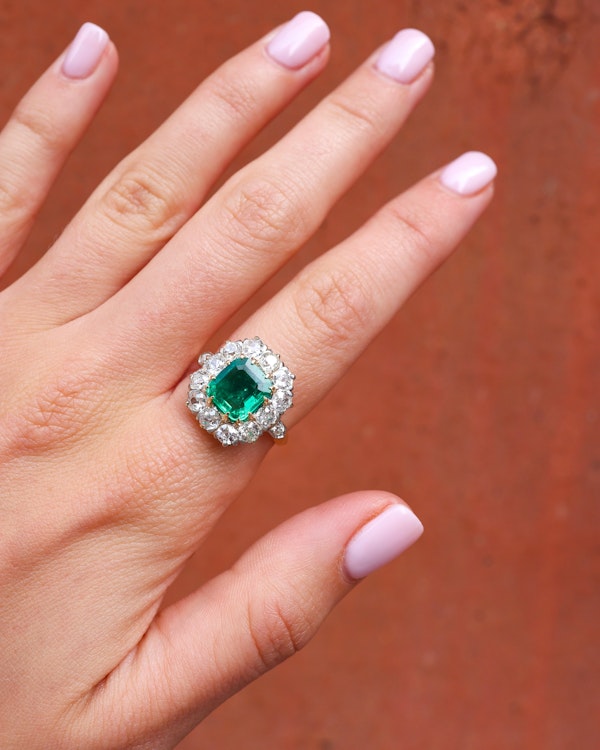 Beautiful 2.09ct Colombian Emerald Diamond French Ring at Deco&Vintage Ltd - image 1