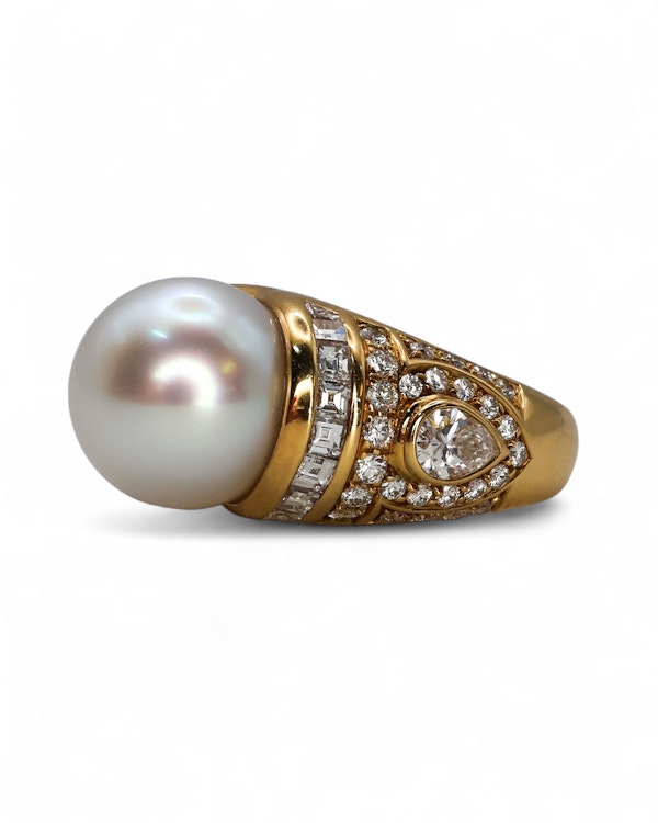 Bulgari pearl and diamond ring - image 2
