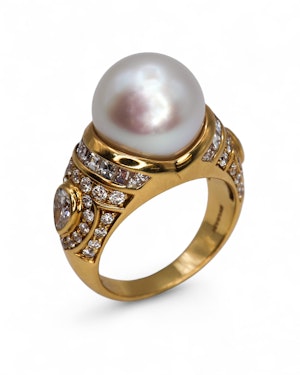 BVLGARI Pearl diamond cocktail ring