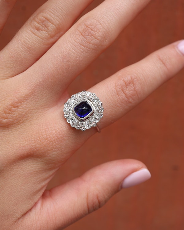Edwardian sapphire and diamond platinum ring - image 3