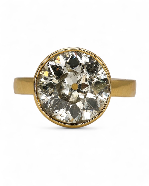 Lovely over 4 carats old mine cut diamond ring at Deco&Vintage Ltd - image 5