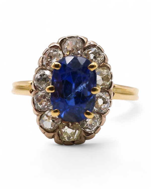 Lovely Victorian Sapphire diamond Ring at Deco&Vintage Ltd - image 2