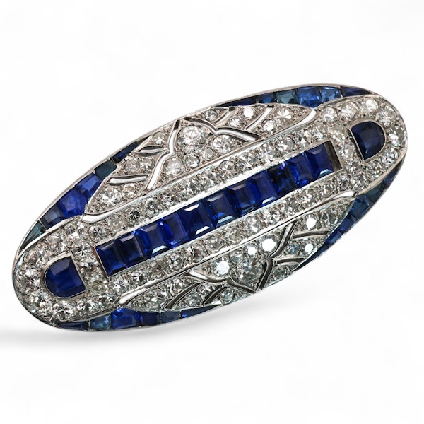 Art Deco Sapphire Diamond and Platinum Brooch, Circa 1930 - image 3