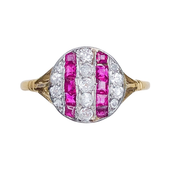 Art Deco Ruby & Diamond Stripe Ring | 18ct Gold c.1920s - image 1