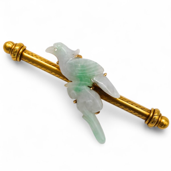 Victorian Tiffany & Co. Carved Jadeite Bird and Gold Brooch, Circa 1875 - image 3