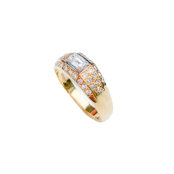 Vintage Emerald Cut Diamond Ring in 18ct Gold | c.1990s - image 2