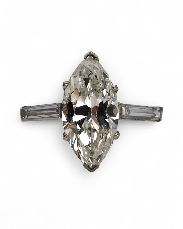 Sophisticated art deco style marquise engagement ring - image 3