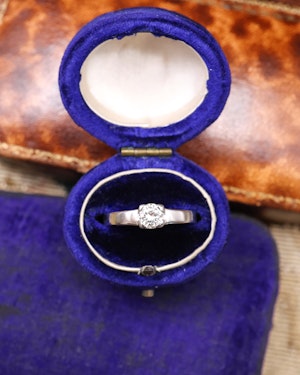 Downstairs at Grays: A fine 18ct White Gold, French Marks, 0.25 Carat approximately, Diamond Solitaire Ring. Pre-owned