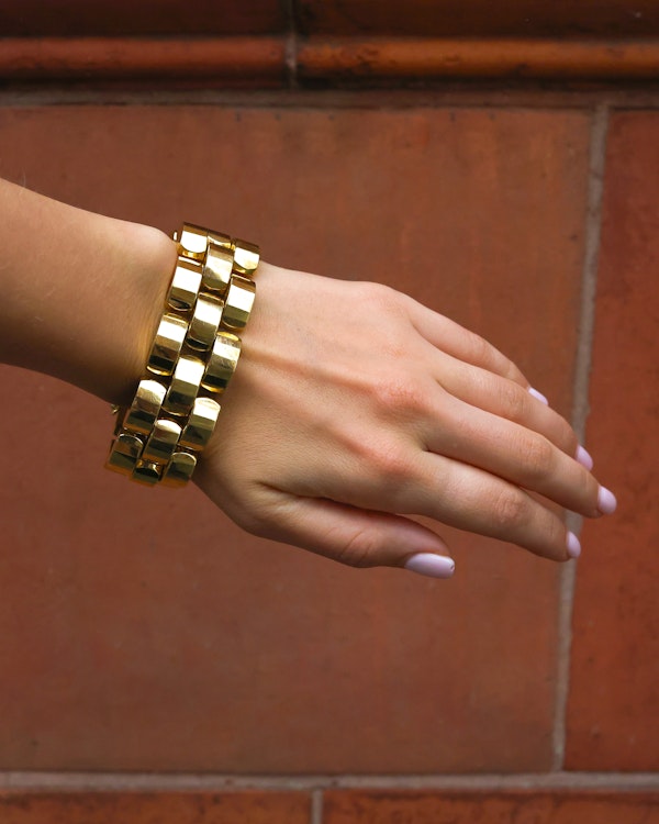 Chic and Different 18ct Gold Bracelet at Deco&Vintage Ltd - image 2