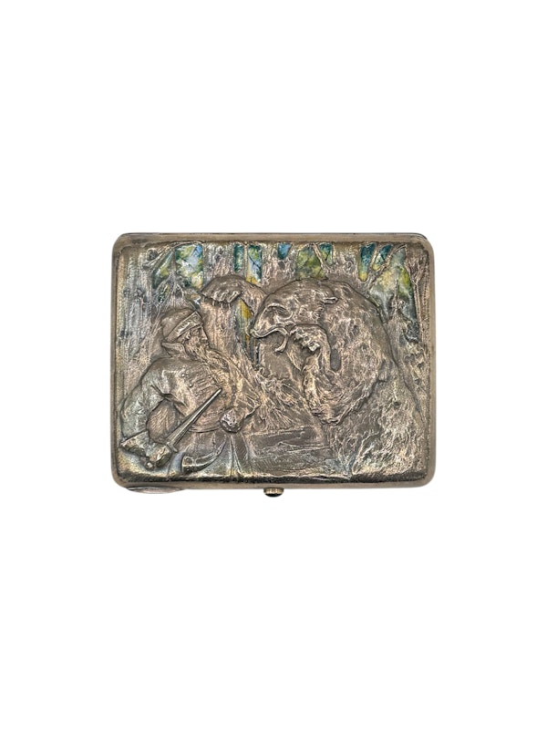 Russian silver gilt and enamel bear fight cigarette case, Moscow, c.1910 by Grigory Sbitnev. - image 3