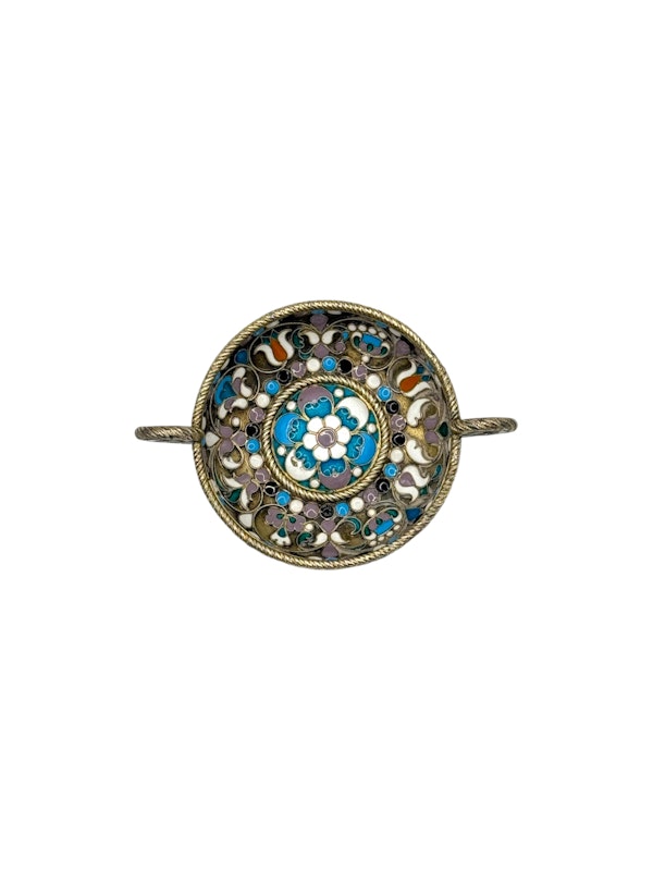 Russian silver gilt and cloisonné enamel salt, Moscow, c.1910 by Pavel Ovchinnikov. - image 4