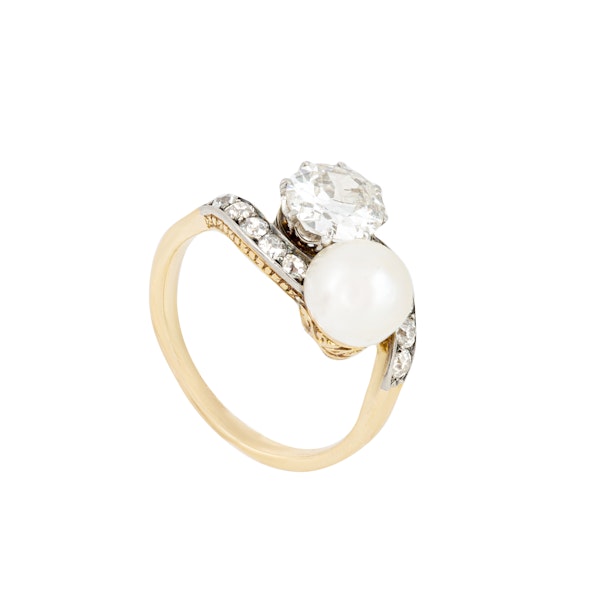 Pearl & Diamond Toi et Moi 18ct Gold Ring | c.1930 - image 2