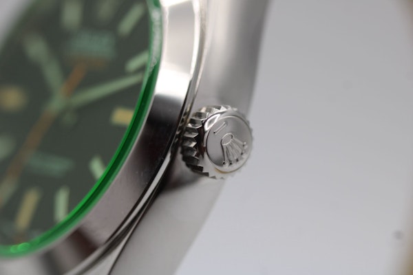 Rolex Milgauss 116400GV Full Set 2021 Unpolished - image 6