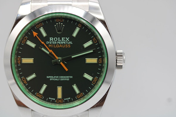 Rolex Milgauss 116400GV Full Set 2021 Unpolished - image 7