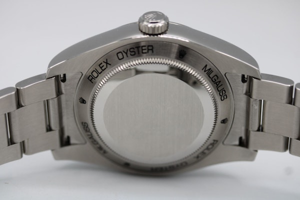 Rolex Milgauss 116400GV Full Set 2021 Unpolished - image 11