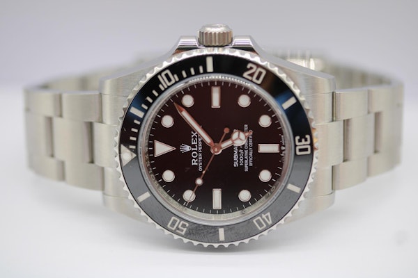 Rolex Submariner Non Date 124060 - image 5