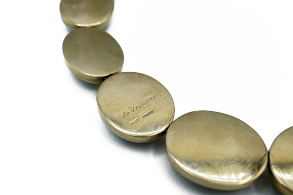 De Vroomen Star Sapphire & Gold Statement Necklace - image 3