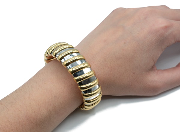 Bvlgari 18k Gold Bracelet - image 3