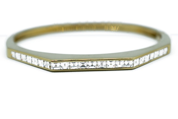 Set of Three 18ct Gold Gemstone Bracelets - image 3