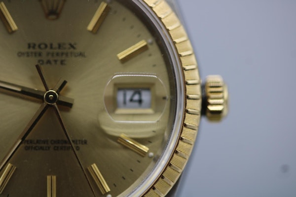 Rolex Oyster Perpetual Date 15223 - image 6