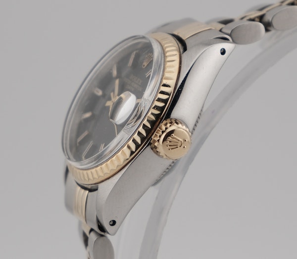 Vintage Rolex Lady Datejust 26mm. Steel And Gold Reference 6917 - image 3