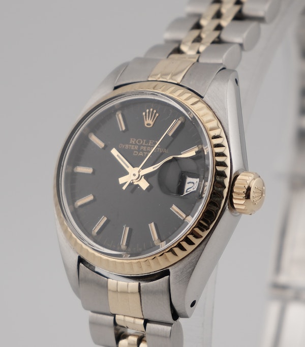 Vintage Rolex Lady Datejust 26mm. Steel And Gold Reference 6917 - image 2