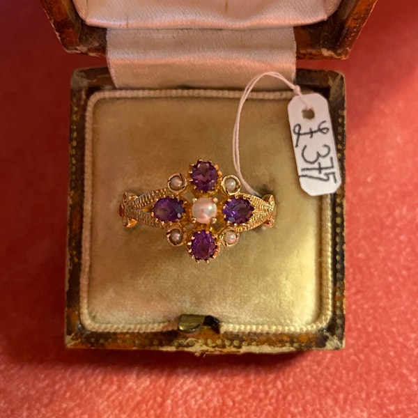 Amethyst Pearl 9ct Gold Ring date circa 1970, Lillys Attic since 2001 - image 3