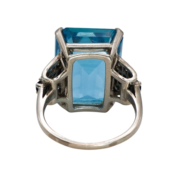 Art Deco Aquamarine Sapphire Diamond and Platinum Ring, Circa 1935 - image 5