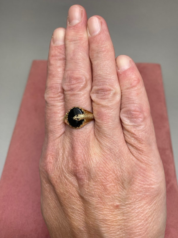 Onyx Snake Ring in 9ct Gold date after 1861-1970, Lilly's Attic since 2001 - image 2