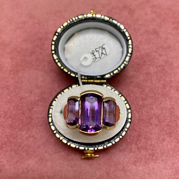Amethyst 9ct Gold Ring date London 1993, Lilly's Attic since 2001 - image 1