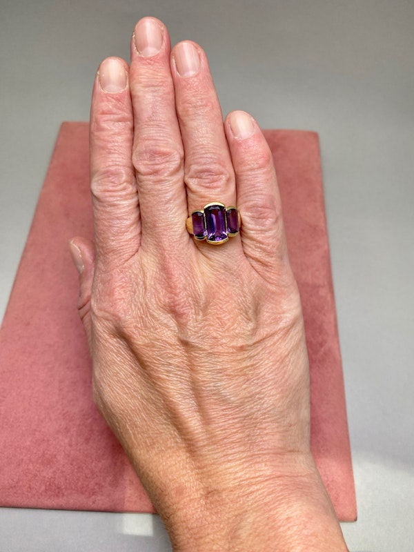 Amethyst 9ct Gold Ring date London 1993, Lilly's Attic since 2001 - image 2