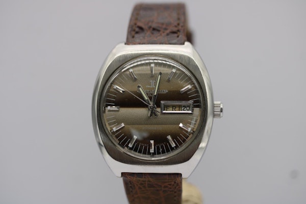 Jaeger-LeCoultre Club Automatic - image 1